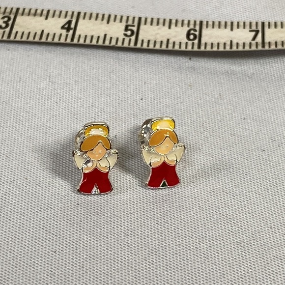 Four pair of tiny dainty Holiday earrings - Picture 4 of 5